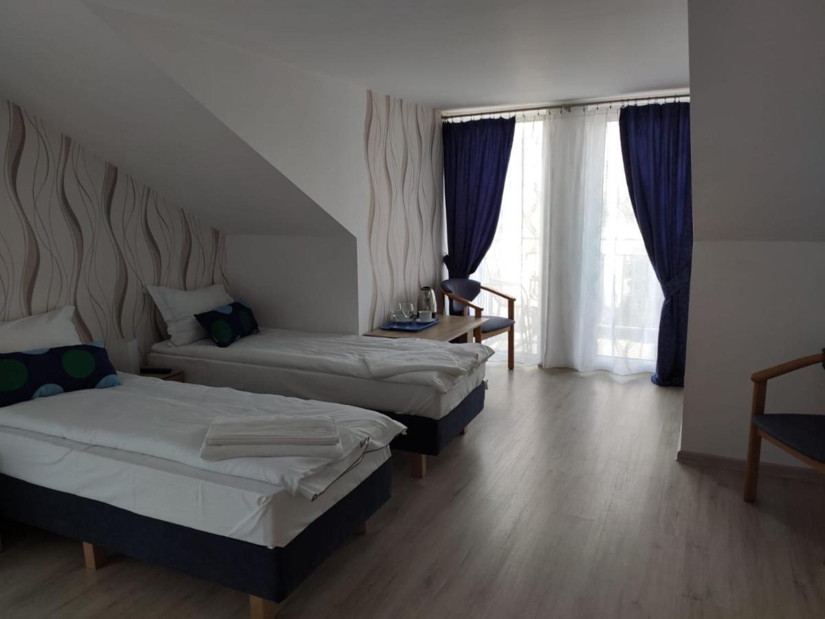 Villa Mors Mielno  Luaran gambar